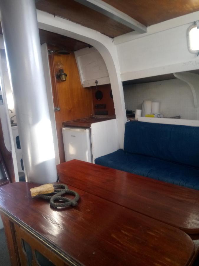 Bateau En Ville Saint-Tropez Exteriör bild